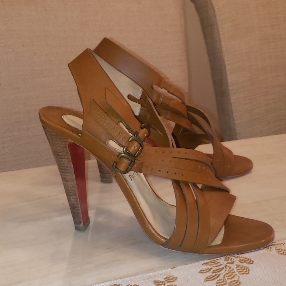 Christian Louboutin heels cognac size 41